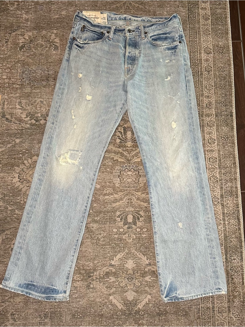 Abercrombie & Fitch Men’s Kilburn Low Rise Boot Cut Jeans Light Wash 31x32 Y2K